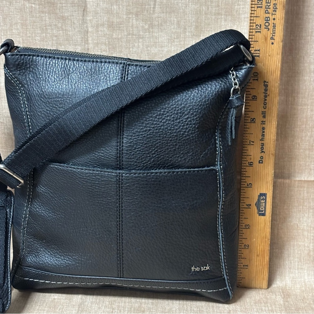 The Sak Iris Leather Crossbody Bag - Picture 5 of 9